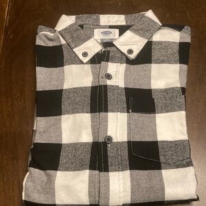 NWOT Classic Black and White Plaid Boy’s Shirt